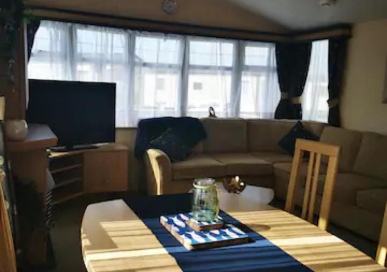 צ'יצ'סטר Tranquil 6 Berth Luxury Holiday Home מראה חיצוני תמונה