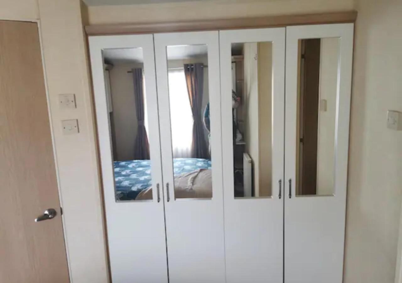 צ'יצ'סטר Tranquil 6 Berth Luxury Holiday Home מראה חיצוני תמונה
