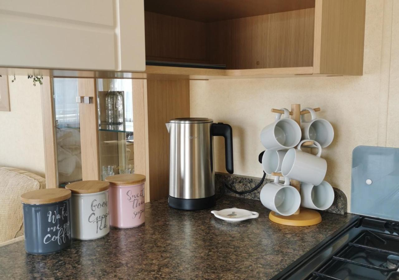 צ'יצ'סטר Tranquil 6 Berth Luxury Holiday Home מראה חיצוני תמונה