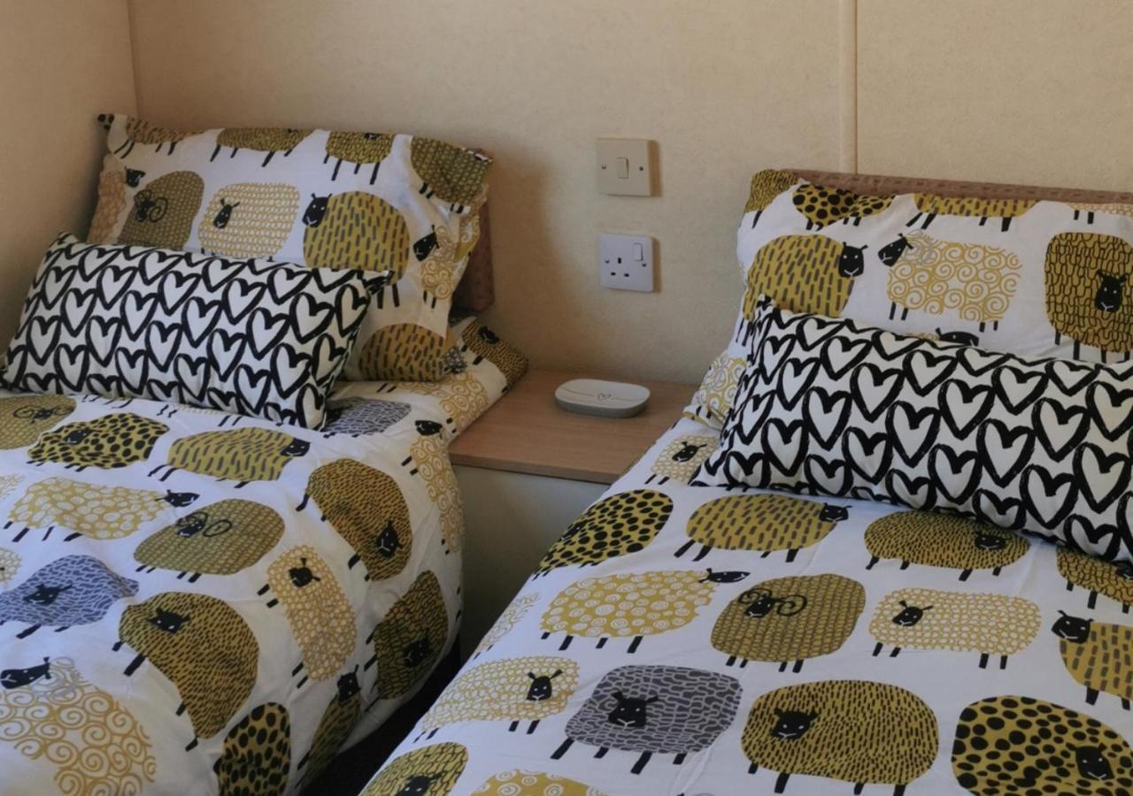 צ'יצ'סטר Tranquil 6 Berth Luxury Holiday Home מראה חיצוני תמונה